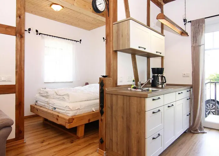 Ferienwohnung, شقة Zemitz